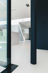 Moderne woning in Yerseke met glazen gevel en slanke kozijnen-KELLER minimal windows® by Kumasol-aluminium kozijnen,binnen buiten verbinding,Exterieur,glazen gevel,luxe woning,minimalistisch design,moderne villa,open leefruimte-Moderne woning Yerseke met glazen gevel | KELLER-OBLY