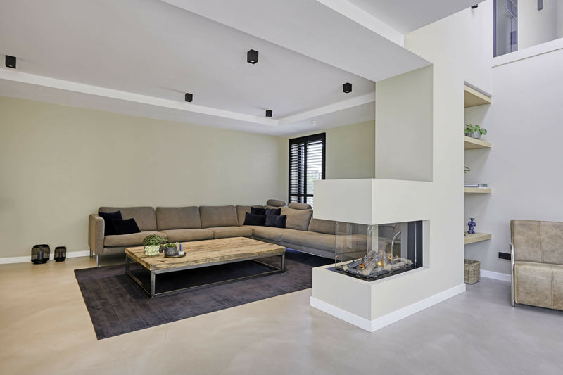 Naadloze gietvloer als basis voor modern wooncomfort-Berkers Vloeren-woonkamer-Naadloze gietvloer in modern interieur – strak, stijlvol en onderhouds-OBLY