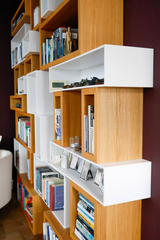 Penthouse met warme diepe kleuren-INGE BOUMAN INTERIEUR | ARCHITECTUUR-Woonkamer-Luxe penthouse interieur met donkere kleuren-OBLY