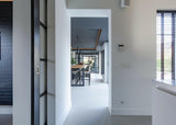 Poolhouse Bavel-Glad gietvloeren-Poolhouse Bavel – Luxe uitbreiding met Glad gietvloer & Glad Douche-OBLY