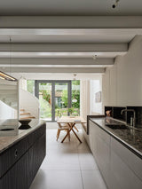 Renovatie Herenhuis Ringdijk Amsterdam | Studio Ruim-RUIM STUDIO-glazen uitbouw,interieurarchitect Amsterdam,leefkeuken,Ringdijk Amsterdam-Renovatie Monumentaal herenhuis Amsterdam | Studio Ruim-OBLY