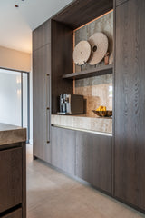 Renovatie gedateerde jaren 70 woning-Studio Thirty Two-Interieur-Modern maatwerk interieur | Luxe keuken en woonkamer-OBLY
