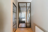 Renovatie van een karakteristieke jaren '30 villa met moderne aanbouw-Sensbouw-aanbouw jaren 30,duurzame renovatie,jaren 30 villa,leefkeuken,luxe woning,maatwerk keuken,moderne aanbouw,renovatie villa,totaalrenovatie,verbouwing jaren 30 woning,villa verbouwen,woonkeuken-Renovatie jaren '30 villa met moderne aanbouw -OBLY