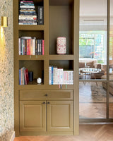 Renovatie woonhuis met warm maatwerk interieur-NMBR7-Eetkamer,Familiehuis,haard,Interieur inspiratie,Interieurontwerp,Keuken,Lichtplan,Maatwerk interieur,maatwerkkasten,materialisatie,meubelplan,renovatie woonhuis,Rotterdam,totaalontwerp,Woningrenovatie,Woonhuis,Woonkamer-Renovatie woonhuis Rotterdam | NMBR7-OBLY
