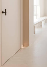 Serene Ortho-Lichtadvies 010-By Nu Interiordesign,entree / hal / trap,Entree verlichting,Japans geïnspireerd design,Lichtontwerp op maat,Minimalistisch interieur,Moderne zorgomgeving,Rustige praktijkinrichting,Serene interieur-serene-ortho-OBLY