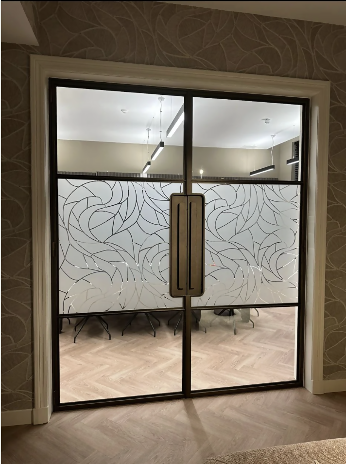 Stalen Binnenpuien & Openslaande Deuren in Modern Kantoor-boermetaal-Kantoorinterieur,Luxe afwerking,Stalen binnenpuien-Stalen Binnenpuien & Deuren in Kantoor Den Haag-OBLY