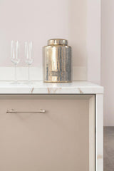 Stijlvolle Showroomkeuken met Lederen Details-MERENO-Keuken- Luxe Showroomkeuken met Lederen Accenten | Modern en Stijlvol-OBLY