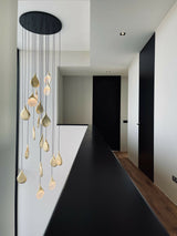Totaalontwerp met statement keuken en maatwerkdetails-L4 Elvire-keuken-Totaalinterieur met statement keuken in natuursteen | STUDIO L4-OBLY