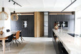 Totaalproject keukenontwerp-ELKE SPECK INTERIEURONTWERP-Boerderij,Keuken-Groots in alle opzichten, contrastrijk in materiaal, maar ingetogen en-OBLY