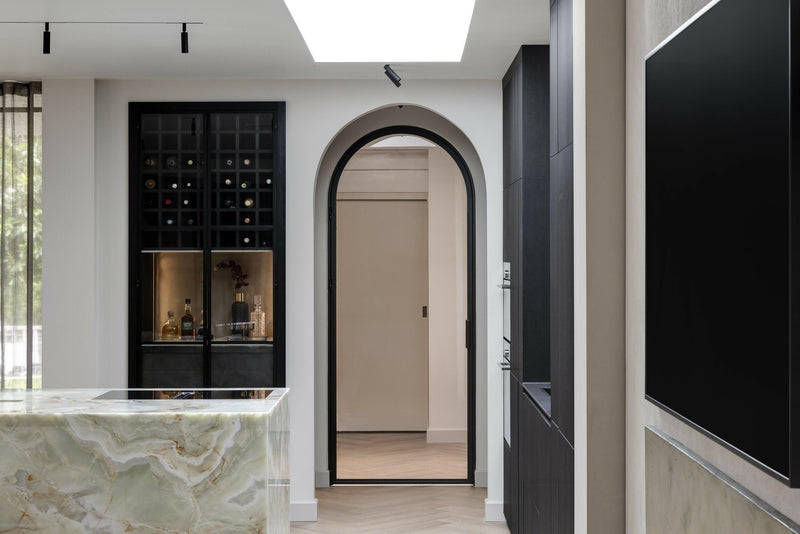 Totaalrenovatie grote jaren ’30 woning-OBLY-woonkamer-Totaalrenovatie Jaren ’30 Woning in Amsterdam | Studio Twentyfour-OBLY
