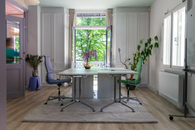 Transformatie karakteristiek kantoorpand-Studio Roos-woonkamer-Moderne transformatie van karakteristiek kantoorpand-OBLY