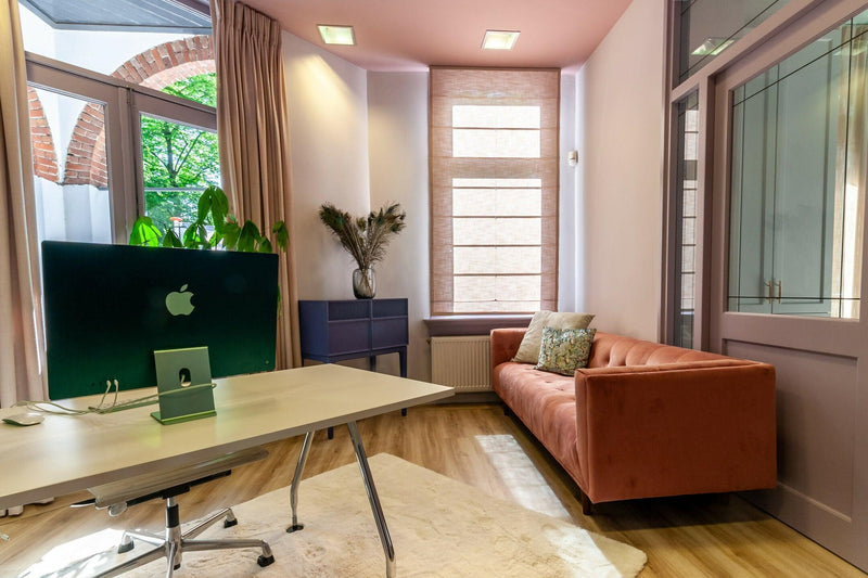 Transformatie karakteristiek kantoorpand-Studio Roos-woonkamer-Moderne transformatie van karakteristiek kantoorpand-OBLY