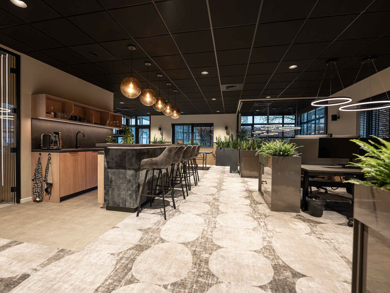 Turnkey Renovatie-Studio Boud-Entree / Hal / Trap-Turnkey Kantoorrenovatie & Inrichting | Complete Transformatie-OBLY