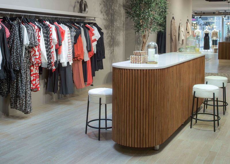 Van Restyling tot Totale Metamorfose-Esther Rooijackers Interieur-kantoor-Complete Kantoor Make-over | Elbo Technology-OBLY