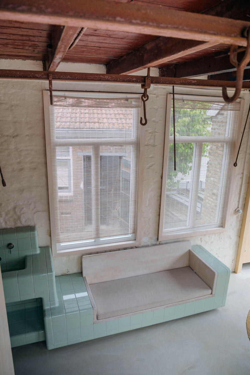 Van Slachthuis naar Vakantiehuis: Een Transformatie in 18m²-OBLY-Vakantiehuis-OBLY