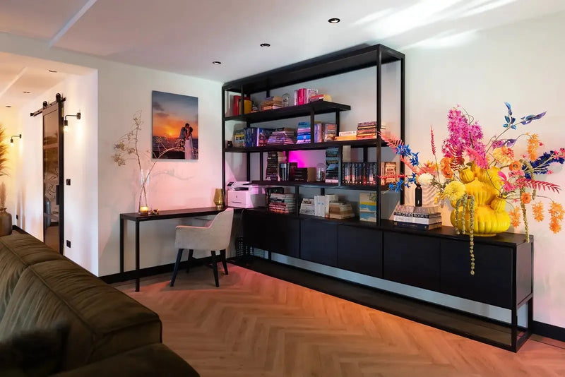 Van grachtenwoning naar stijlvol chique appartement-OBLY-Transformatie: van grachtenpand tot stijlvol appartement | PUUR Veroni-OBLY