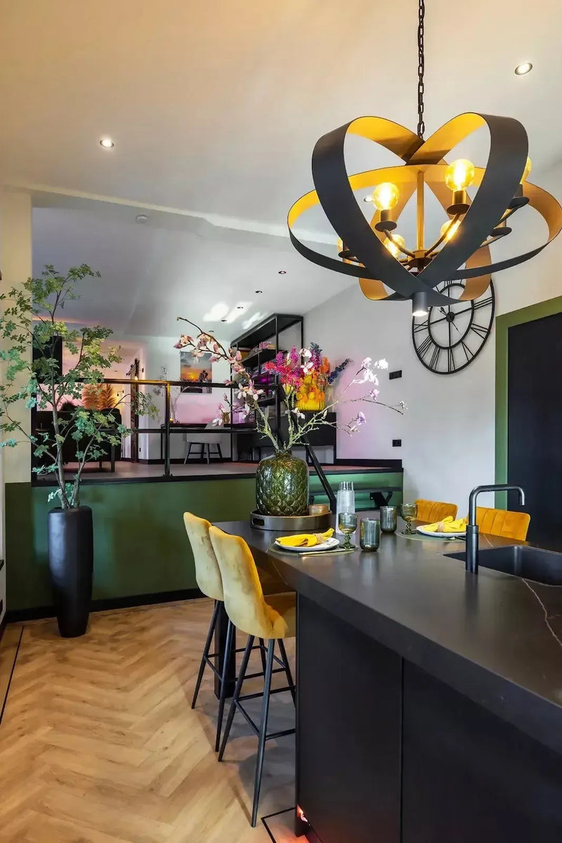 Van grachtenwoning naar stijlvol chique appartement-OBLY-Transformatie: van grachtenpand tot stijlvol appartement | PUUR Veroni-OBLY