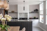 Verbouwing boerderij Etten-Leur-Studio Thirty Two-Woonkamer-Luxe maatwerk keuken en woonkamer met marmer-OBLY