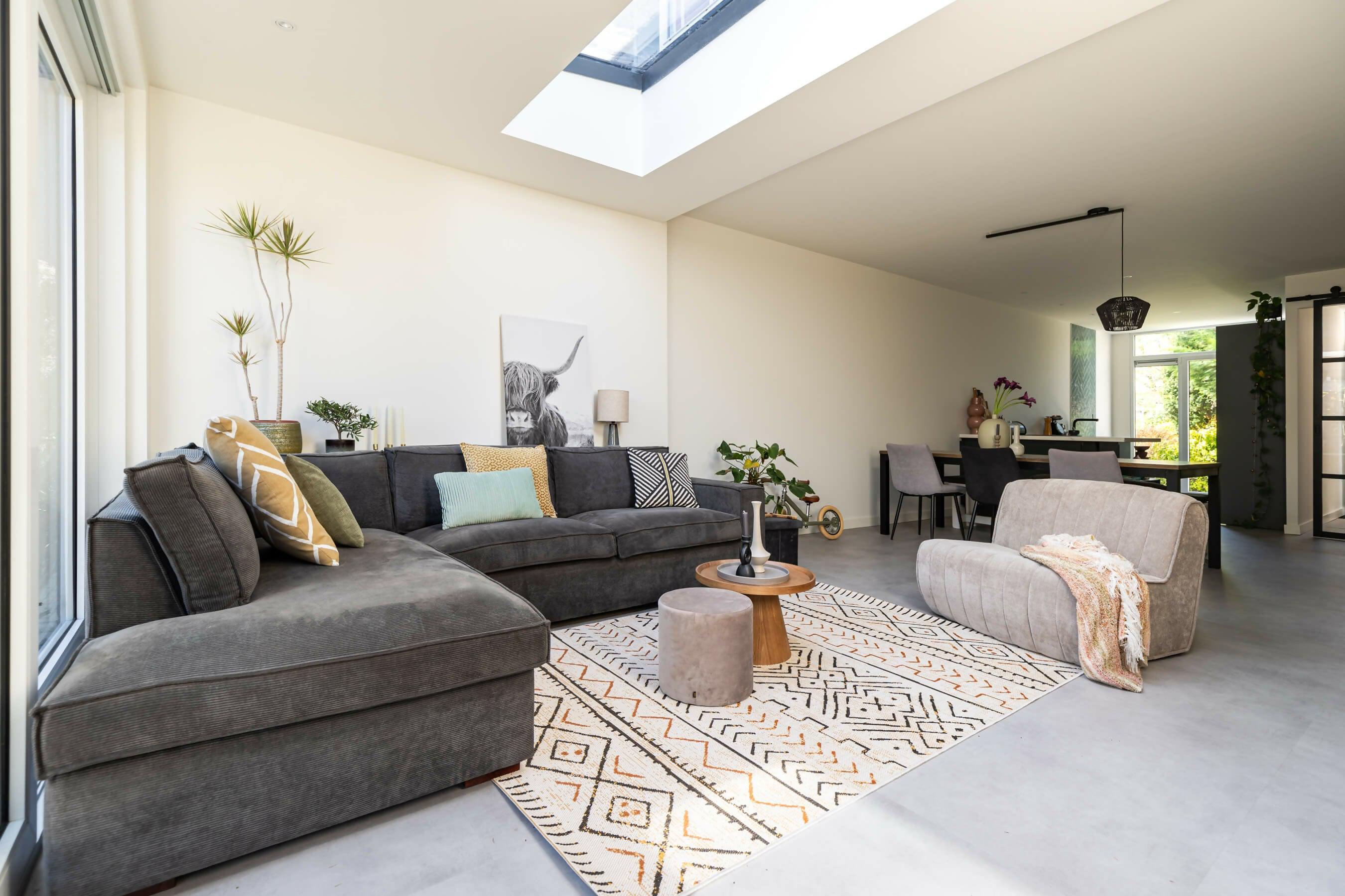 Verbouwing van een fijn rijtjeshuis.-FLIPD-interieur renovatie,Keuken,moderne woning verbouwing,verbouwing rijtjeshuis,woning renovatie,Woonkamer-Verbouwing van een fijn rijtjeshuis. -OBLY