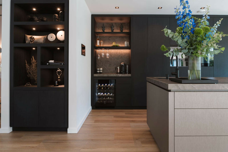 Villa met Luxe Afwerking en Provençaalse Tuin-OBLY-Keuken,Villa,woonkamer-OBLY