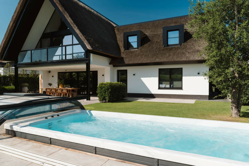 Villa met Luxe Afwerking en Provençaalse Tuin-OBLY-Keuken,Villa,woonkamer-OBLY