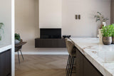 Warm en tijdloos interieur voor een nieuwbouwwoning-Angela Dam-compleet interieur,klassieke elementen,kleur- en materiaaladvies,modern interieur,moderne lijnen,nieuwbouw,nieuwbouwwoning,tijdloos interieur,totaalinterieur-Warm en tijdloos interieur voor een nieuwbouwwoning-OBLY