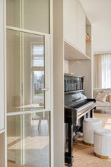 Warm familiehuis in Arnhem met maatwerk leefkeuken-Laura Hindriks interieurontwerp-Badkamer,Interieurontwerp,Keuken,leefkeuken,maatwerk keuken,nieuwbouwwoning,visgraatvloer-Nieuwbouwwoning Arnhem | Warm interieur met maatwerk keuken-OBLY