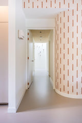 Warm familiehuis met natuurlijk interieur en doordacht lichtplan-STUDIO VALENTIJN-bungalow interieur,Interieur inspiratie,Interieurontwerp,Lichtplan,Moderne verlichting,Sfeerverlichting,verlichting interieur,verlichting woonkamer,warm interieur,woonkamer inspiratie-Warm interieur met modern lichtplan | Studio Valentijn-OBLY