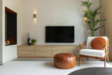 Warm interieurontwerp in nieuwbouwwoning-Jessica Kuhne-Gietvloer,Nieuwbouw interieur,Schuifdeur interieur,Sfeervol interieur,Woonkamer-Warm interieurontwerp in nieuwbouwwoning -OBLY