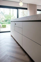 Warme luxe in een moderne leefomgeving-MINT INTERIEUR-keuken,woonkamer-Warme luxe in een moderne leefomgeving-OBLY
