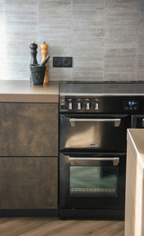 Warmte in Penthouse-HOUSE of MEA-Keuken-OBLY