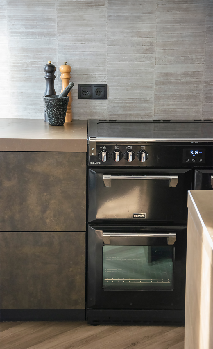 Warmte in Penthouse-HOUSE of MEA-Keuken-OBLY