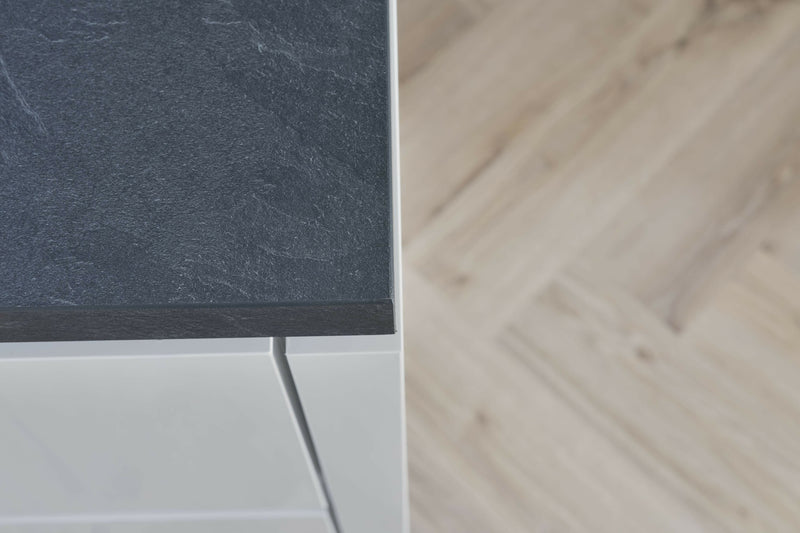 Witte Hoogglans Keuken met Unieke Details-Jan van Sundert-Keuken-OBLY