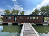 Woonboot in Numansdorp met thermisch Fraké gevelbekleding-Prowood-gevelbekleding,houten gevelbekleding,Numansdorp,Thermisch Fraké,Trapy Rhombus,Woonboot-Woonboot Numansdorp met thermisch Fraké | Bosmaat-OBLY