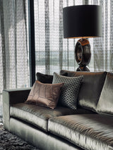 Woonkamer met maatwerk wandmeubel en luxe zitopstelling-L4 Elvire-woonkamer-Luxe woonkamer met maatwerk wandmeubel & zitopstelling | STUDIO L4-OBLY