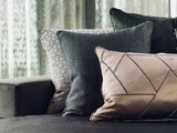 Woonkamer met maatwerk wandmeubel en luxe zitopstelling-L4 Elvire-woonkamer-Luxe woonkamer met maatwerk wandmeubel & zitopstelling | STUDIO L4-OBLY