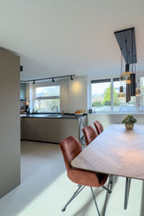 Split-level woning met maatwerk interieur