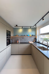 Split-level woning met maatwerk interieur