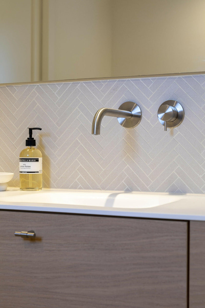 luxe compacte badkamer-OBLY-Stijlvolle en functionele luxe compacte badkameroplossing-OBLY