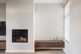 maatwerk keuken en tv-meubel met haardwand-voermans-design-keuken,haardwand,houten-keuken,kastenwand-keuken,keuken-interieur,keuken-met-kookeiland,luxe-interieur,maatwerk-interieur,maatwerk-keuken,maatwerk-tv-meubel,moderne-keuken,moderne-woonkamer,tv-meubel-op-maat,woonkamer-interieur-Maatwerk donker eiken keuken en tv-meubel -OBLY
