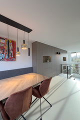 Split-level woning met maatwerk interieur