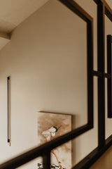 Luxe loft in oude textielfabriek met maatwerk keuken en designtrap