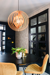 zwarte maatwerk keuken in klassieke woningrenovatie-Studio Thirty Two-blauwe-keuken,Exterieur,Interieur,interieur-renovatie,keuken-renovatie,maatwerk-interieur,maatwerk-keuken,modern-interieur,moderne-keuken,open-leefruimte,woning-verbouwing,woonkamer-renovatie-Interieurontwerp woning | Tijdloos en warm maatwerk-OBLY