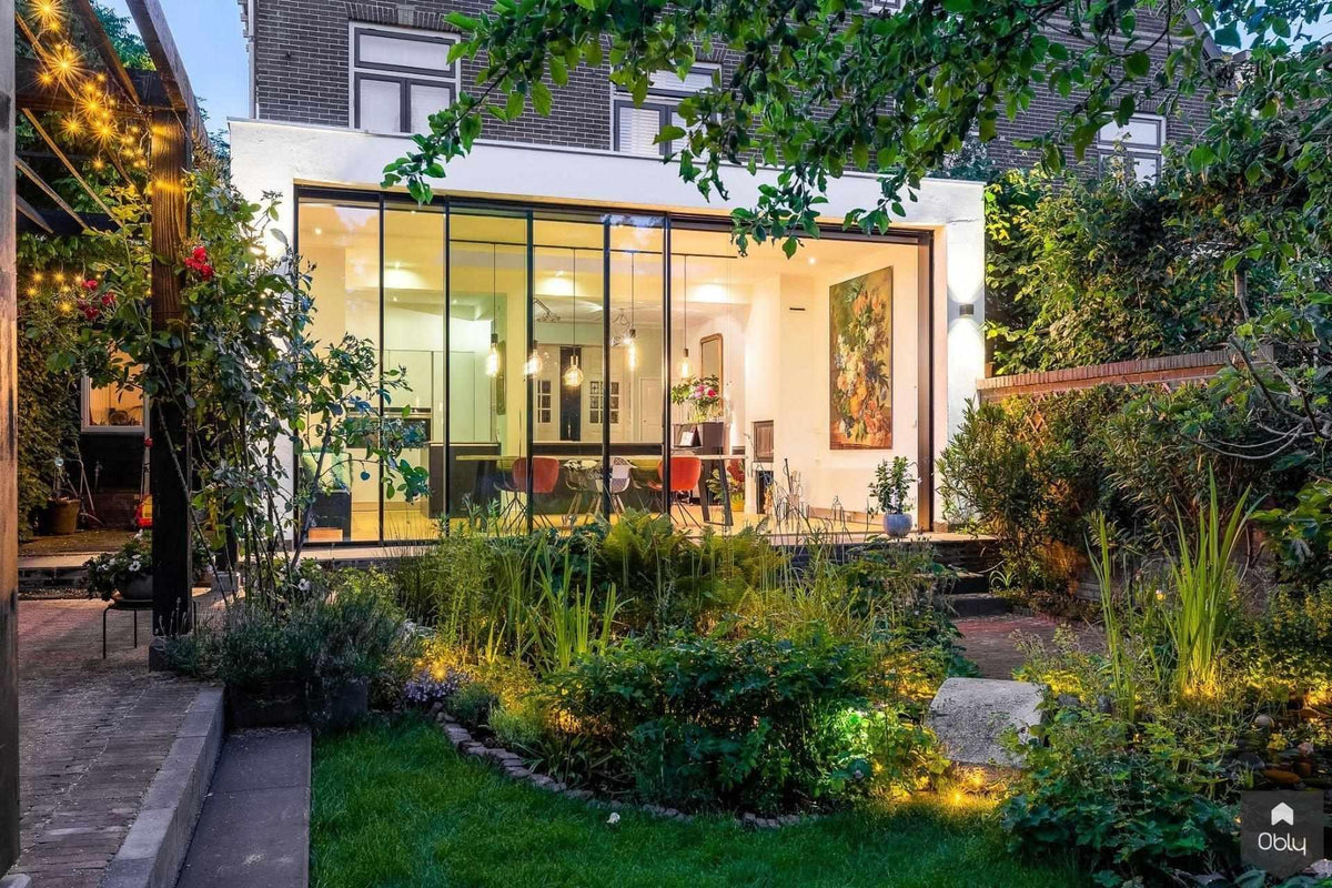 Aanbouw met CERO schuifsysteem-Busscher Serrebouw-Aanbouw,aanbouw met schuifpui,aanbouw woning,alle,glazen uitbouw,moderne aanbouw,uitbouw woonkamer tuin-OBLY