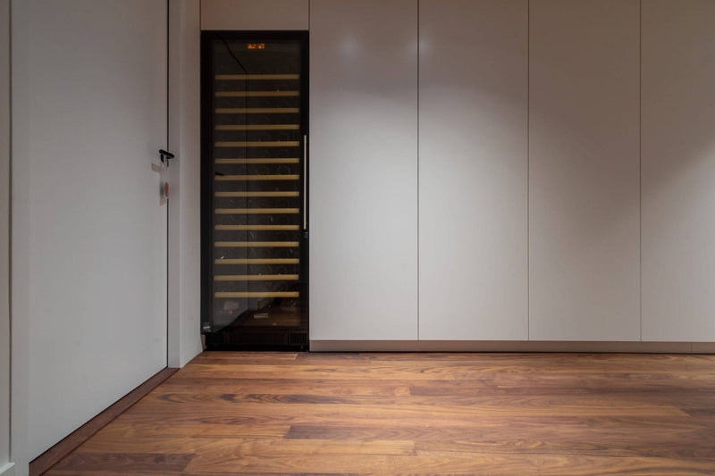 Amerikaans noten stroken tapis-OBLY-alle,Houten vloer,Parketvloer,woonkamer-Amerikaans noten stroken tapis vloer-OBLY