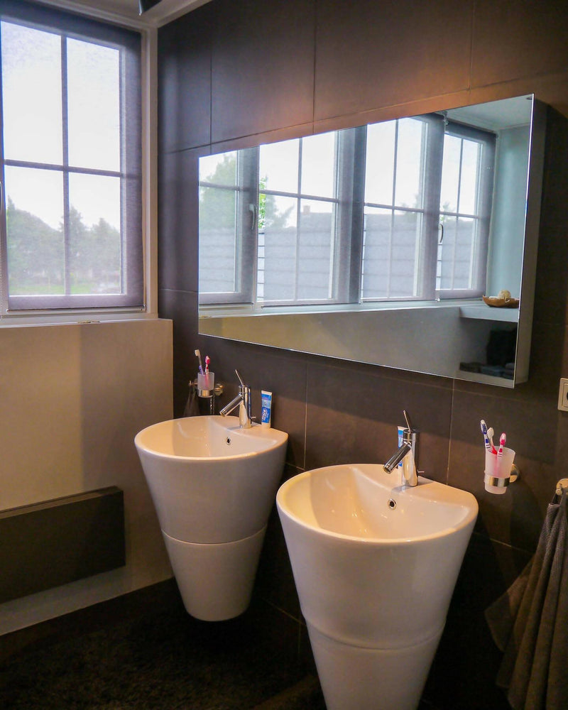 Badkamer met zwart thema-OBLY-Badkamer-Badkamer met zwart thema-OBLY