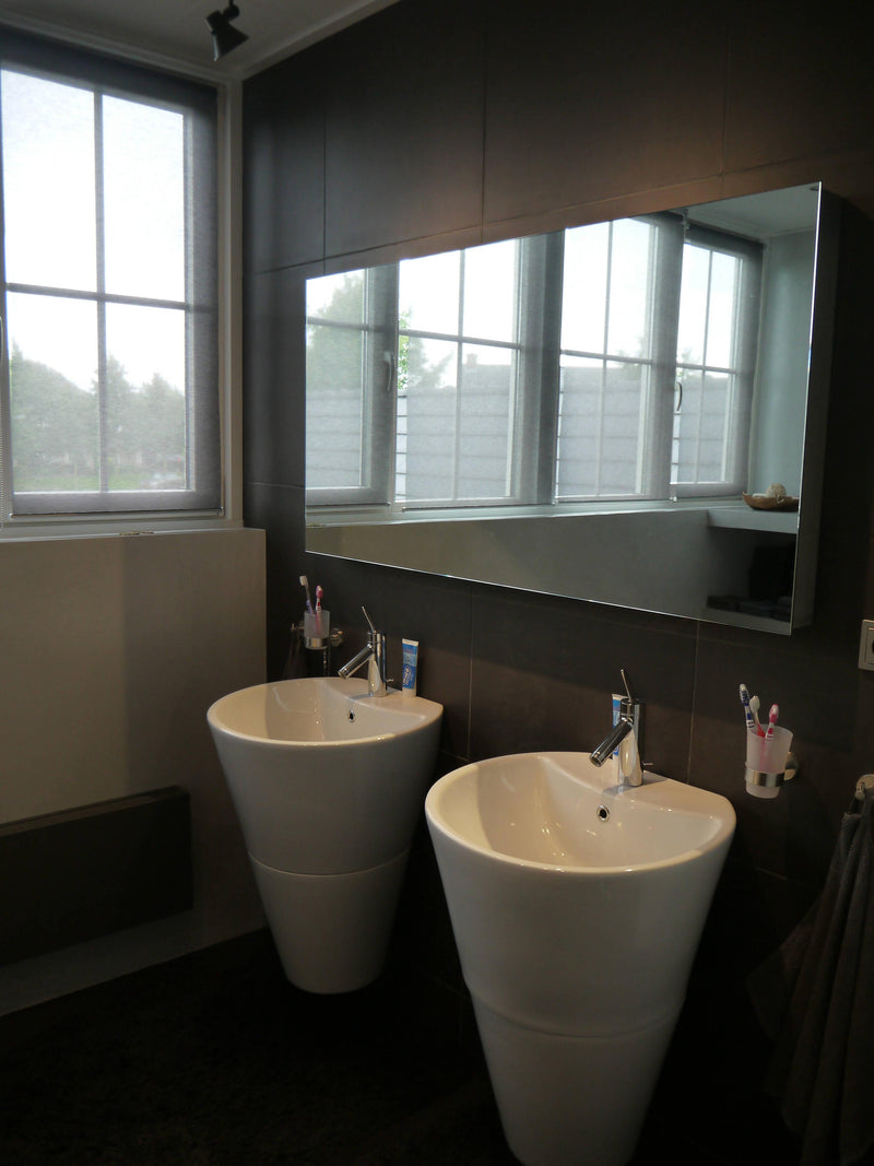 Badkamer met zwart thema-OBLY-Badkamer-Badkamer met zwart thema-OBLY