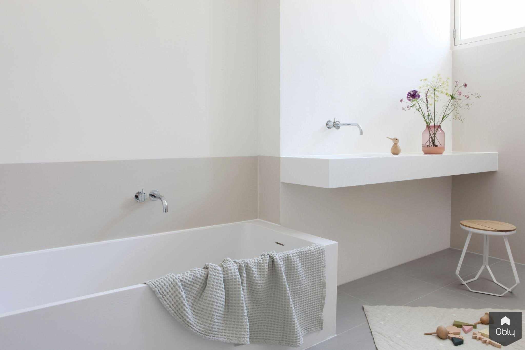Badkamer privé woning Amsterdam-Not Only White-alle,Amsterdam interieur,Badkamer,badkamer renovatie,kinderbadkamer,maatwerk wastafel,modern badkamerdesign,Not Only White,Studio Doccia-OBLY