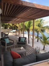 Beach villa interieur-Daniela Cupello-Woonkamer-Interieur villa aan het strand-OBLY