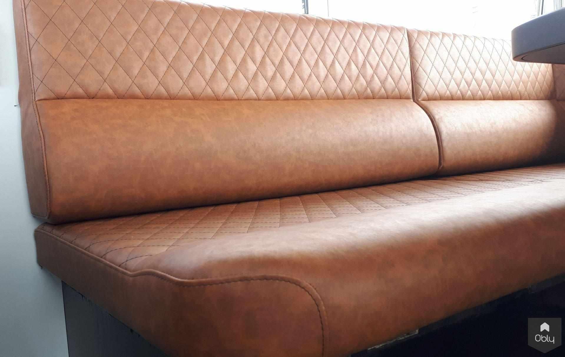 Bekleding stuurhut bank en stuurstoel-Beklederij Boogaard-alle,Woonkamer-OBLY